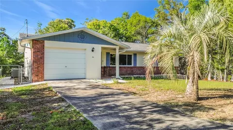 6 Oklahoma St, Beverly Hills, FL 34465