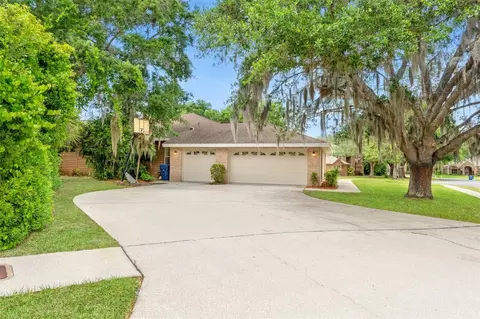 Exterior - 6153 New Osprey Pt, Weeki Wachee, FL 34607 photo 9 of 9