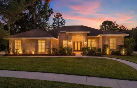 6153 New Osprey Pt, Weeki Wachee, FL 34607