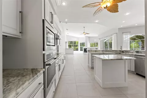 Kitchen - 6153 New Osprey Pt, Weeki Wachee, FL 34607 photo 5 of 8