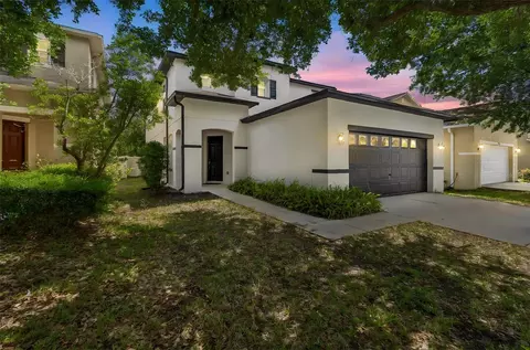 17500 Glenapp Dr, Land O Lakes, FL 34638