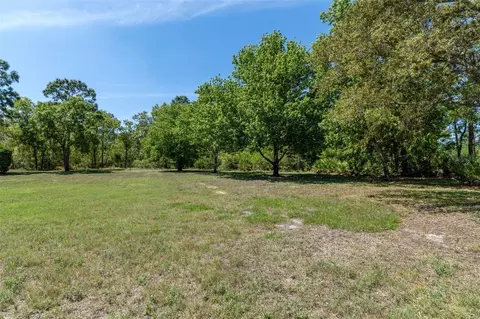 Exterior - 3975 N Grayhawk Loop, Lecanto, FL 34461 photo 11 of 18