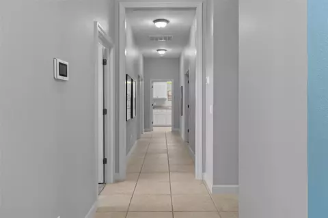 Entry Way - 3975 N Grayhawk Loop, Lecanto, FL 34461 photo 4 of 7
