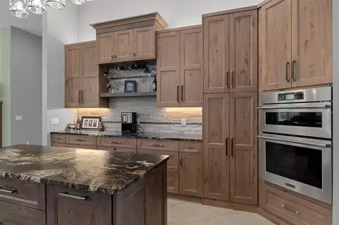 Kitchen - 3975 N Grayhawk Loop, Lecanto, FL 34461 photo 4 of 8