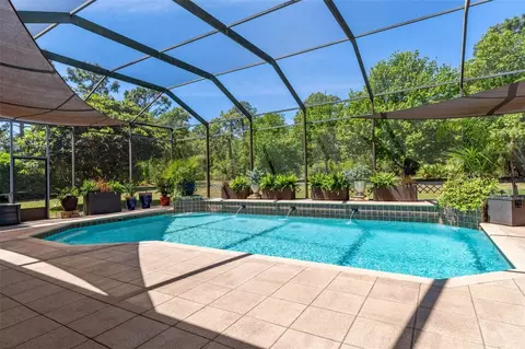 Exterior - 3975 N Grayhawk Loop, Lecanto, FL 34461 photo 7 of 18