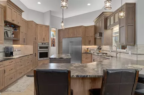 Kitchen - 3975 N Grayhawk Loop, Lecanto, FL 34461 photo 7 of 8