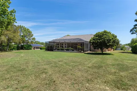 Exterior - 3975 N Grayhawk Loop, Lecanto, FL 34461 photo 13 of 18