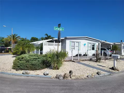 12017 Cartwright Dr, Hudson, FL 34667 photo 2