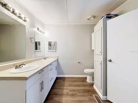Bath - 15936 Archer St 9718 Denton Ave, Hudson, FL 34667 photo 5 of 5