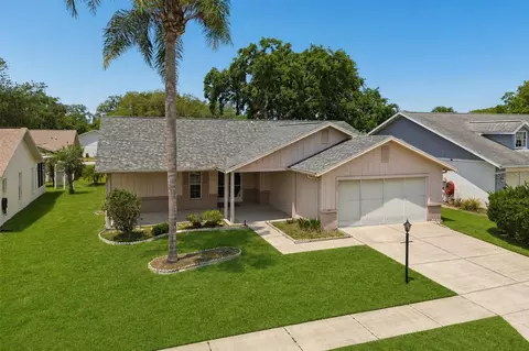 4643 Sandpointe Dr, New Port Richey, FL 34655