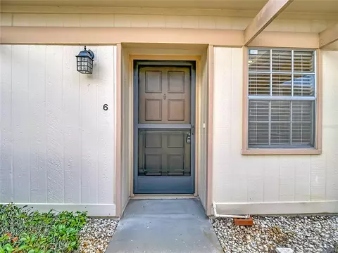 11132 Pembridge Ct #6, Port Richey, FL 34668
