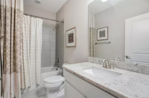 Bath - 14100 Bassingthorpe Dr, Spring Hill, FL 34609 photo 9 of 10