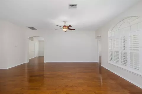 Living - 11428 Hidden Cove Ct, Trinity, FL 34655 photo 6 of 6