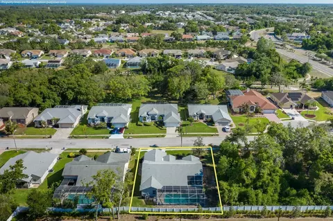 View/Area - 8912 Thoreau Pl, Hudson, FL 34667 photo 2 of 7