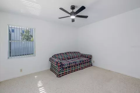 Bedroom - 8912 Thoreau Pl, Hudson, FL 34667 photo 7 of 9