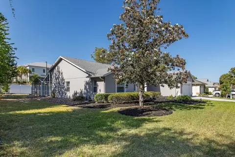 Exterior - 8912 Thoreau Pl, Hudson, FL 34667 photo 8 of 20