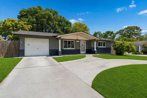 5553 Violet Dr, New Port Richey, FL 34652