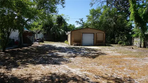 Exterior - 7104 Florestate Dr, Hudson, FL 34667 photo 6 of 7