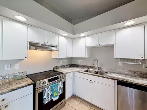 Kitchen - 6311 Pinehurst Dr, Spring Hill, FL 34606 photo 2 of 3