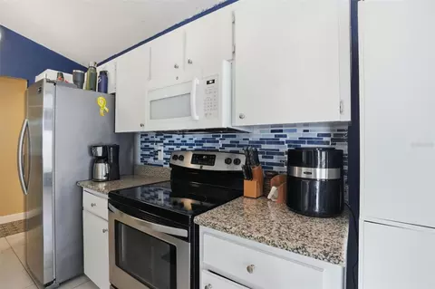 Kitchen - 4219 Newton Rd, Spring Hill, FL 34606 photo 3 of 4