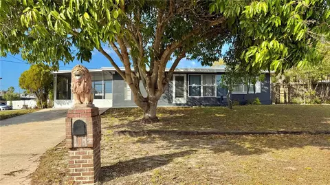 72 Lake Shore Dr, Palm Harbor, FL 34684