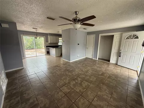 Living - 9275 Chase St, Spring Hill, FL 34606 photo 2 of 3