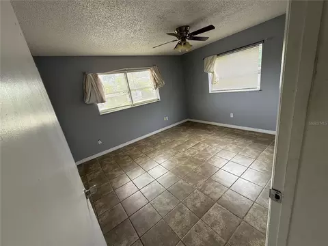 Bedroom - 9275 Chase St, Spring Hill, FL 34606 photo 5 of 7