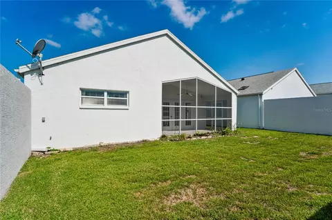 Exterior - 1018 Castille Dr, Spring Hill, FL 34608 photo 8 of 12