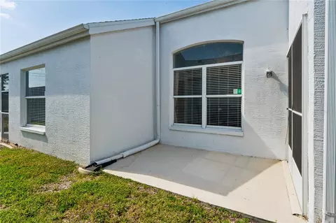 Exterior - 1018 Castille Dr, Spring Hill, FL 34608 photo 6 of 12