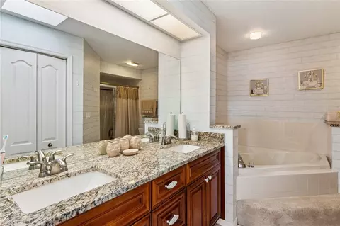 Bath - 1018 Castille Dr, Spring Hill, FL 34608 photo 1 of 7
