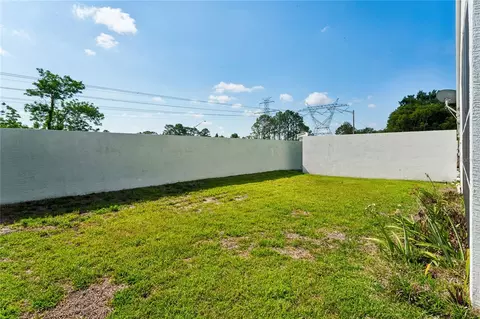 Exterior - 1018 Castille Dr, Spring Hill, FL 34608 photo 7 of 12
