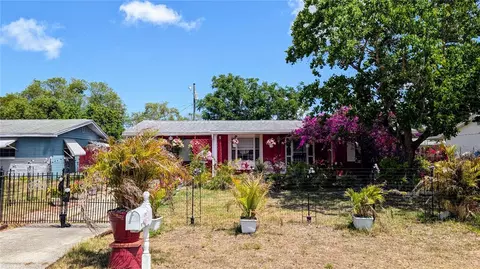 4737 Longwood Ave, Holiday, FL 34690