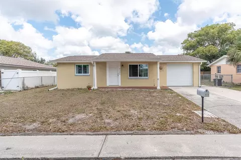 9106 Lunar Ln, Port Richey, FL 34668