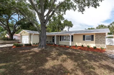 6860 14th Way S, Saint Petersburg, FL 33705