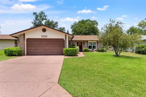 10541 Green Meadow Ln, Port Richey, FL 34668