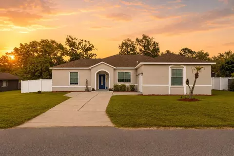 11070 Labrador Duck Rd, Weeki Wachee, FL 34614