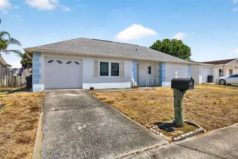 8327 Moulton Dr, Port Richey, FL 34668