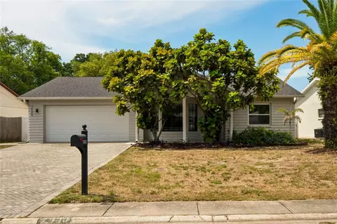 7900 Cayuga Dr, New Port Richey, FL 34653
