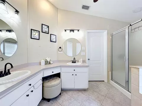 Bath - 26714 Middleground Loop, Wesley Chapel, FL 33544 photo 2 of 7