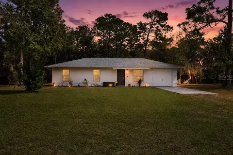 2133 S Colonial Ave, Homosassa, FL 34448