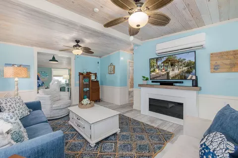 Living - 5473 Darlene St, Weeki Wachee, FL 34607 photo 4 of 4