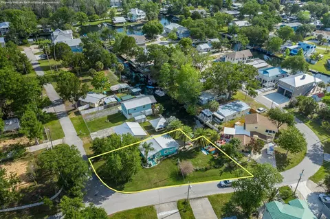 View/Area - 5473 Darlene St, Weeki Wachee, FL 34607 photo 2 of 8