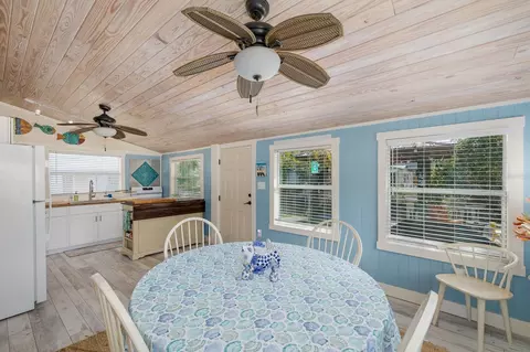 Dining - 5473 Darlene St, Weeki Wachee, FL 34607 photo 2 of 3