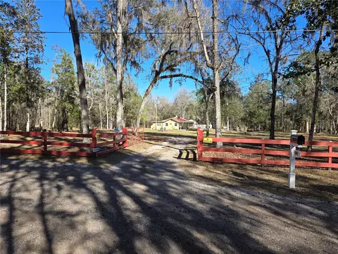 12220 Timber Ln, Brooksville, FL 34601