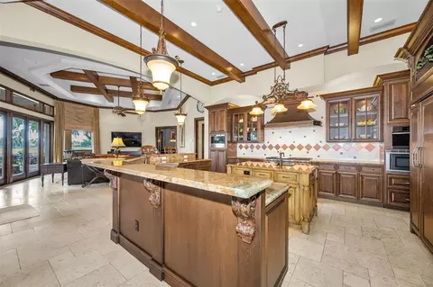 Kitchen - 10031 Milano Dr, Trinity, FL 34655 photo 1 of 9
