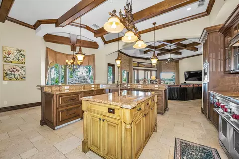 Kitchen - 10031 Milano Dr, Trinity, FL 34655 photo 5 of 9