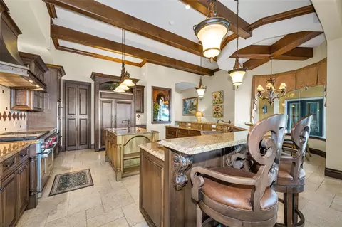 Kitchen - 10031 Milano Dr, Trinity, FL 34655 photo 7 of 9