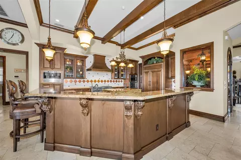 Kitchen - 10031 Milano Dr, Trinity, FL 34655 photo 2 of 9