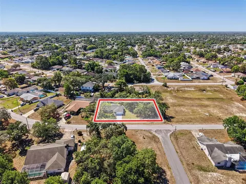 View/Area - 11196 Sheffield Rd, Spring Hill, FL 34608 photo 4 of 4
