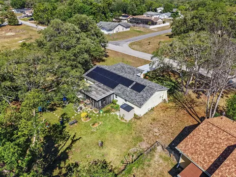 View/Area - 11196 Sheffield Rd, Spring Hill, FL 34608 photo 3 of 4